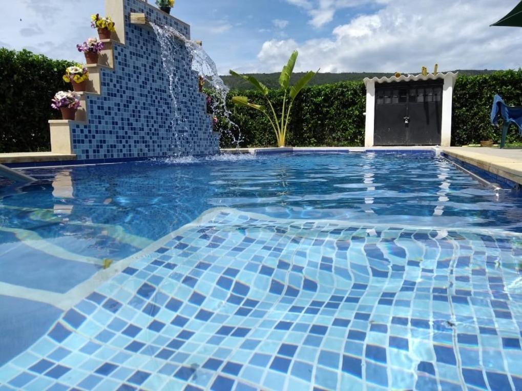 C&H Casa Campestre El Oasis Ricaurte Girardot Panzió Kültér fotó