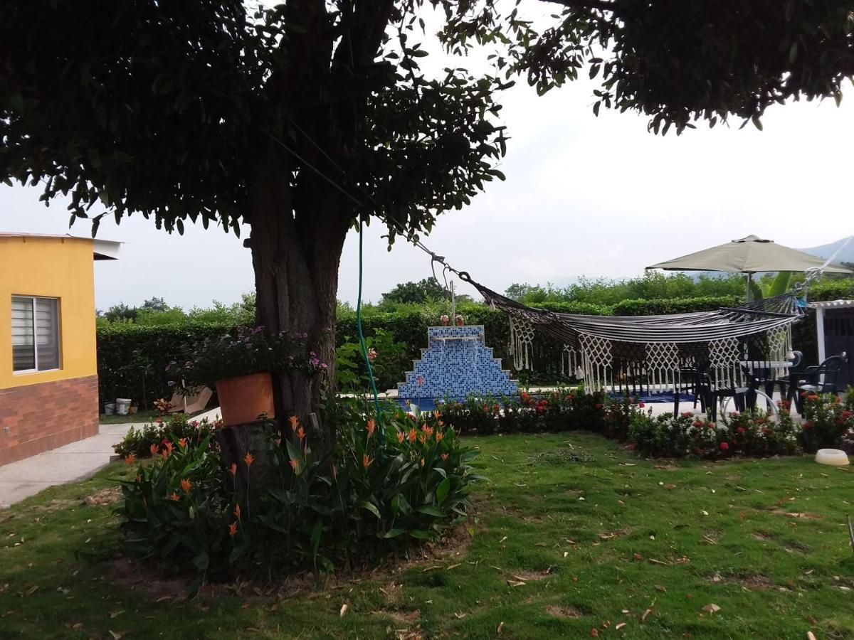 C&H Casa Campestre El Oasis Ricaurte Girardot Panzió Kültér fotó